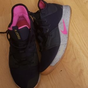 Nike PG3